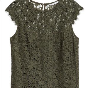 💥2/$40💥 Adorable lace H&M cap sleeve shirt